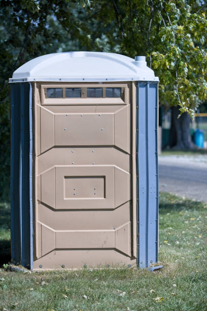 Best Porta potty delivery and setup  in Twin Rivers, NJ